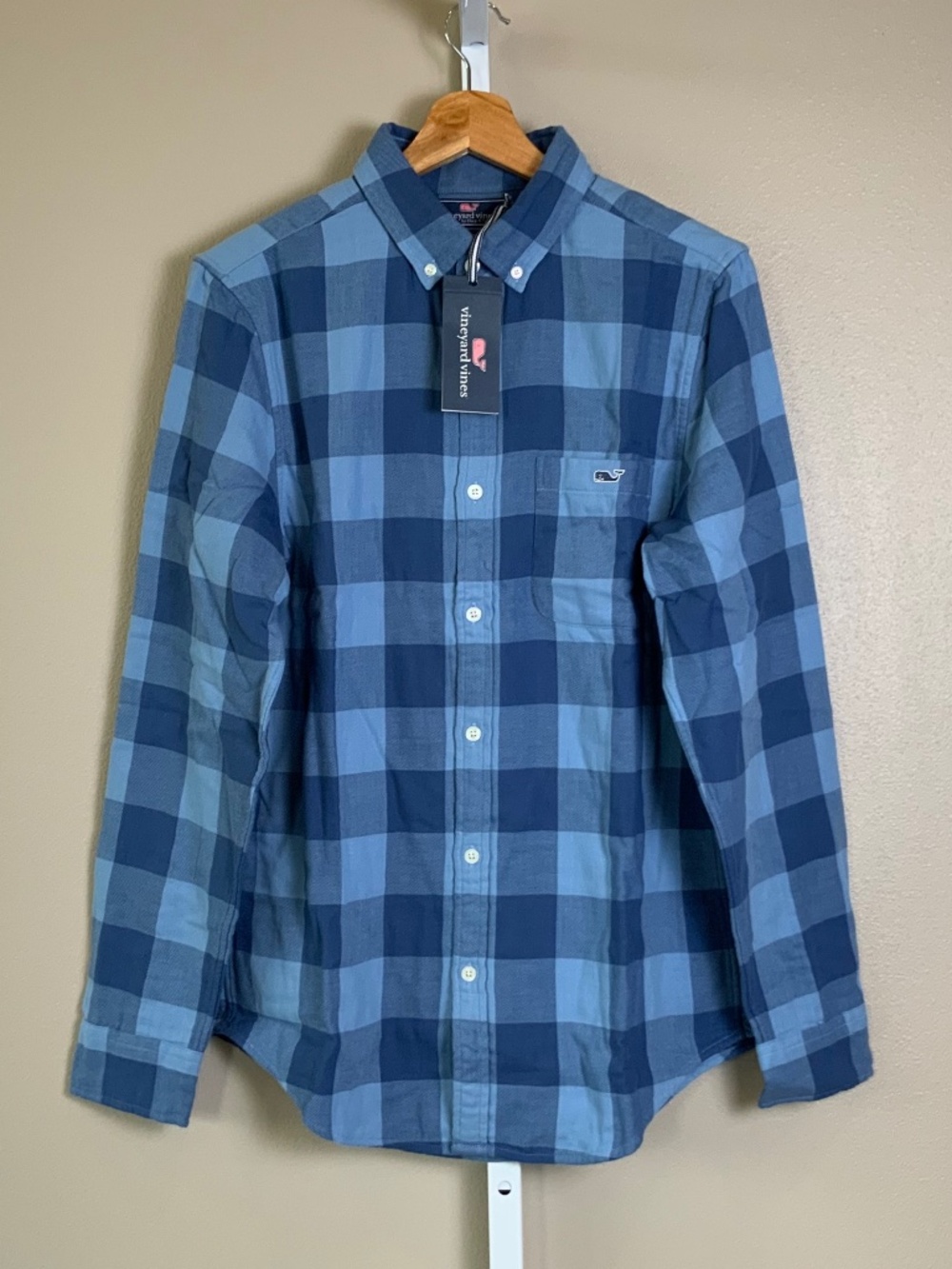 Vineyard Vines Buffalo Plaid Swan Neck Slim Fit Tucker Button Down Oxford Shirt